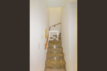 Corredor de casa de condomínio à venda com 3 quartos, 109m² em Fátima, Canoas