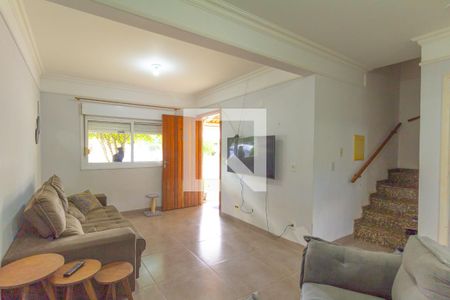 Sala de casa de condomínio à venda com 3 quartos, 109m² em Fátima, Canoas