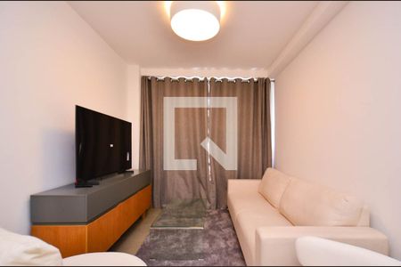 Sala ambientes de apartamento para alugar com 1 quarto, 55m² em Lourdes, Belo Horizonte