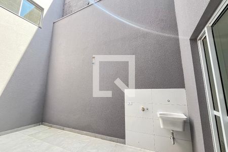 Área de Serviço de apartamento para alugar com 1 quarto, 55m² em Vila Mangalot, São Paulo