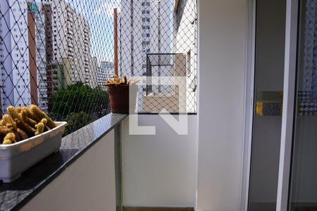 Varanda de apartamento para alugar com 3 quartos, 140m² em Pinheiros, São Paulo