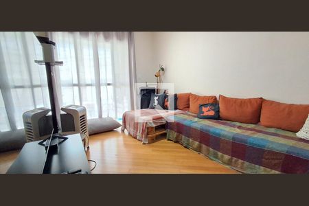 Sala de apartamento para alugar com 3 quartos, 87m² em Nova Gerti, São Caetano do Sul