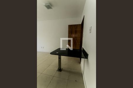 Sala de apartamento para alugar com 2 quartos, 54m² em São Cristóvão, Salvador