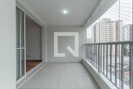 Varanda de apartamento à venda com 3 quartos, 82m² em Vila Gumercindo, São Paulo