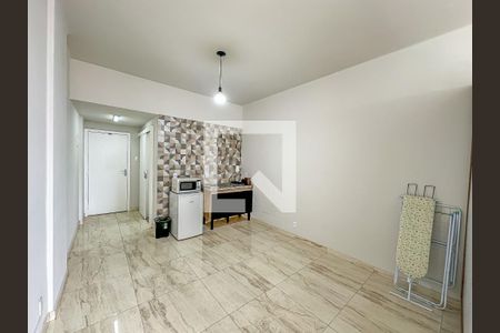 Studio de kitnet/studio para alugar com 1 quarto, 34m² em Centro, Rio de Janeiro