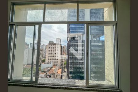 Studio de kitnet/studio para alugar com 1 quarto, 34m² em Centro, Rio de Janeiro