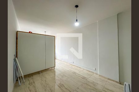 Studio de kitnet/studio para alugar com 1 quarto, 34m² em Centro, Rio de Janeiro