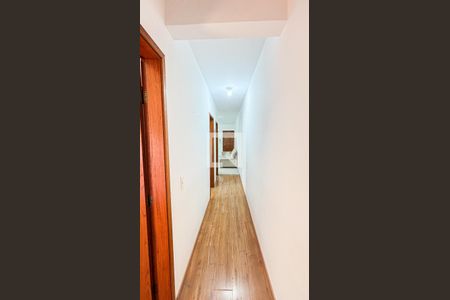 Corredor de apartamento para alugar com 3 quartos, 70m² em Vila Assunção, Santo André