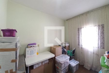 Quarto 2 de casa à venda com 3 quartos, 383m² em Vila Santo Antônio, Campinas