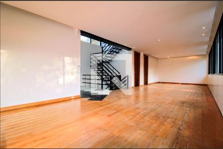 Sala de casa à venda com 4 quartos, 360m² em , Nova Lima