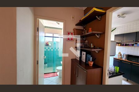 Corredor de apartamento para alugar com 2 quartos, 65m² em Vila Rio Branco, Jundiaí