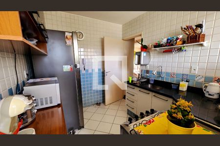 Cozinha e Área de Serviço de apartamento para alugar com 2 quartos, 65m² em Vila Rio Branco, Jundiaí