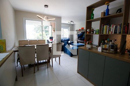 Sala de apartamento para alugar com 3 quartos, 78m² em Parque Assuncao, Taboão da Serra