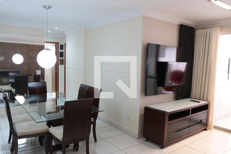 Sala de apartamento para alugar com 3 quartos, 97m² em Jardim Goiás, Goiânia