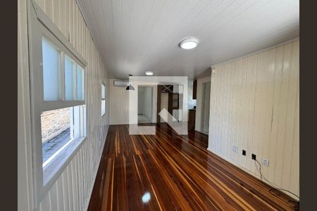 sala de casa para alugar com 3 quartos, 160m² em Arroio da Manteiga, São Leopoldo