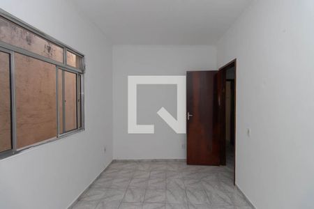 Quarto 1 de casa para alugar com 2 quartos, 70m² em Vila Sabrina, São Paulo