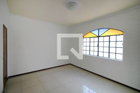 Sala de apartamento para alugar com 3 quartos, 120m² em Palmares, Belo Horizonte