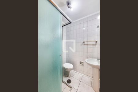 Banheiro de apartamento para alugar com 1 quarto, 45m² em Jardim Aparecida, São José dos Campos