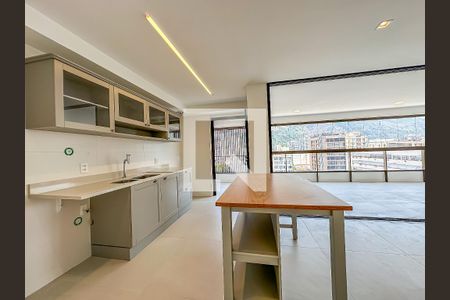 Apartamento para alugar com 3 quartos, 150m² em Botafogo, Rio de Janeiro