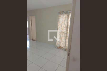 Sala de apartamento para alugar com 2 quartos, 44m² em Vila Cristina, Ferraz de Vasconcelos