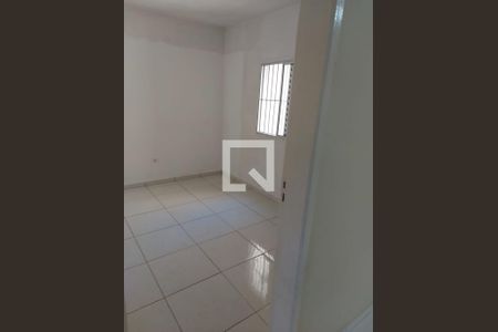 Quarto 2 de apartamento para alugar com 2 quartos, 44m² em Vila Cristina, Ferraz de Vasconcelos