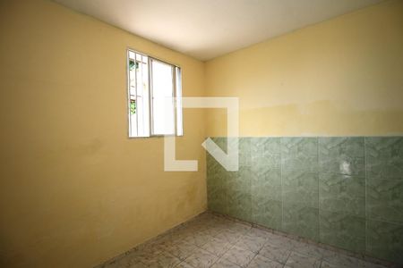 Quarto 1 de casa para alugar com 2 quartos, 52m² em Cordovil, Rio de Janeiro