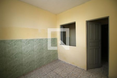 Quarto 1 de casa para alugar com 2 quartos, 52m² em Cordovil, Rio de Janeiro