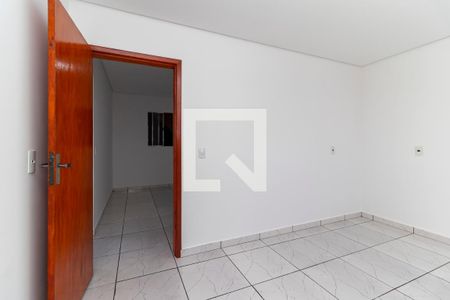 Quarto 1 de casa para alugar com 2 quartos, 70m² em Fazenda Caguaçu, São Paulo