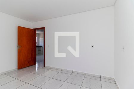 Quarto 1 de casa para alugar com 2 quartos, 70m² em Fazenda Caguaçu, São Paulo