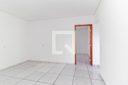 Sala de casa para alugar com 2 quartos, 70m² em Fazenda Caguaçu, São Paulo