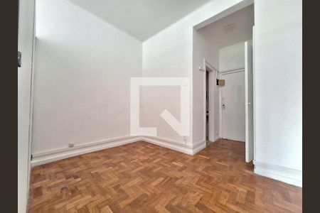 Sala/cozinha de apartamento para alugar com 1 quarto, 34m² em Centro, Rio de Janeiro