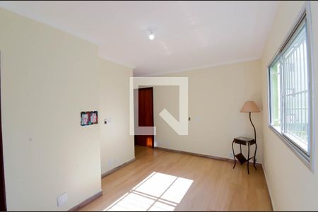 Sala de apartamento para alugar com 2 quartos, 60m² em Jardim Nova Cidade, Guarulhos