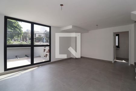 Sala de casa de condomínio à venda com 3 quartos, 276m² em Vila Madalena, São Paulo