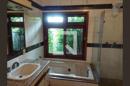 Casa de Condomínio à venda com 3 quartos, 620m² em Alphaville, Santana de Parnaíba