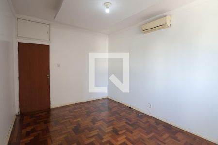 Quarto 1 de apartamento à venda com 2 quartos, 100m² em Centro, Canoas