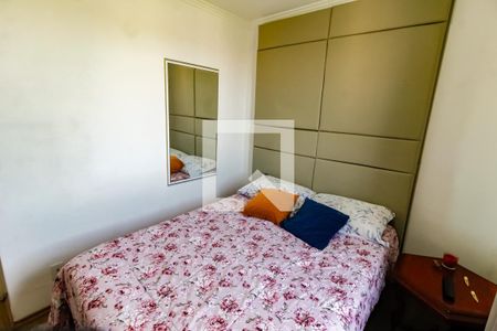 Quarto 1 de apartamento para alugar com 2 quartos, 45m² em Parque Munhoz, São Paulo