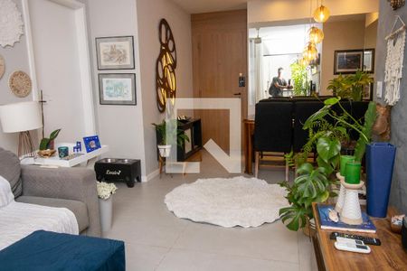 Sala de apartamento à venda com 2 quartos, 80m² em Barra da Tijuca, Rio de Janeiro