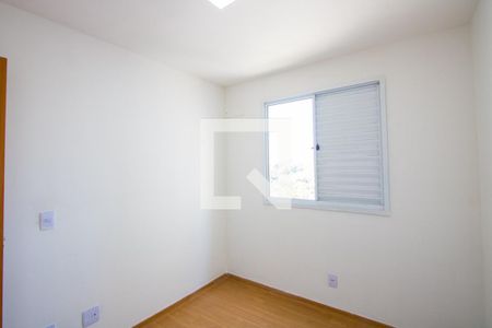 Quarto 2 de apartamento para alugar com 2 quartos, 44m² em Jardim Jamaica, Santo André