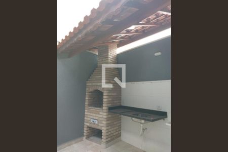 Casa à venda com 3 quartos, 120m² em Vila Frugoli, São Paulo