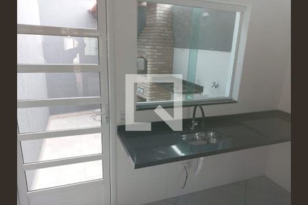 Casa à venda com 3 quartos, 120m² em Vila Frugoli, São Paulo