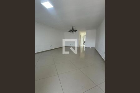 Casa à venda com 3 quartos, 106m² em Vila Camilópolis, Santo André