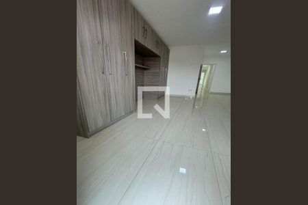 Casa à venda com 3 quartos, 106m² em Vila Camilópolis, Santo André