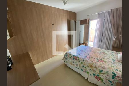 Casa à venda com 3 quartos, 250m² em Paraíso, Santo André