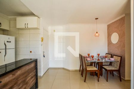 Sala de apartamento à venda com 2 quartos, 52m² em Vila Alzira, Santo André