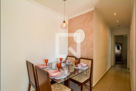 Sala de apartamento à venda com 2 quartos, 52m² em Vila Alzira, Santo André