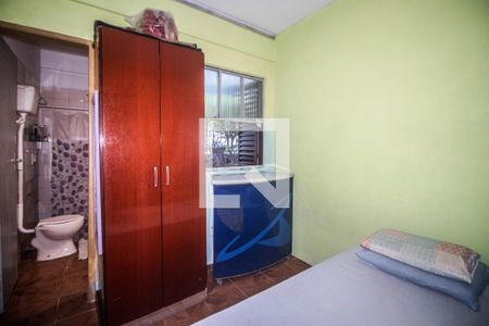 Suíte de casa para alugar com 4 quartos, 122m² em Partenon, Porto Alegre