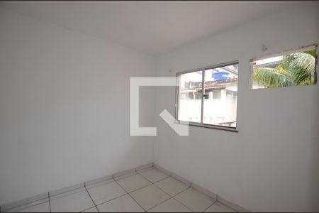 Quarto 1 de casa para alugar com 2 quartos, 42m² em Cascadura, Rio de Janeiro