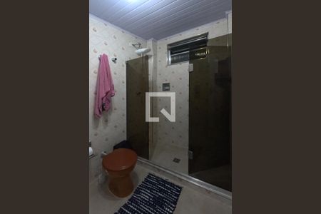 Banheiro de apartamento para alugar com 2 quartos, 114m² em Gonzaga, Santos