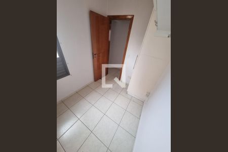 Quarto 4 de apartamento para alugar com 4 quartos, 90m² em Setor Bela Vista, Goiânia