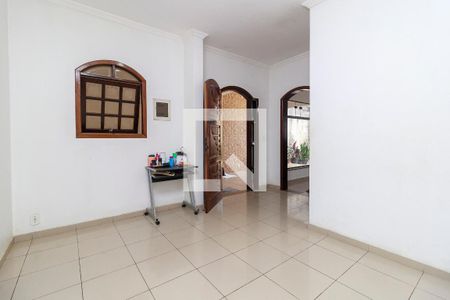 Sala de casa à venda com 3 quartos, 380m² em Jardim Santa Josefina, São Paulo